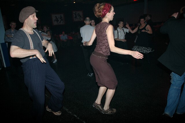 min 2007 11 10 fous swing 433